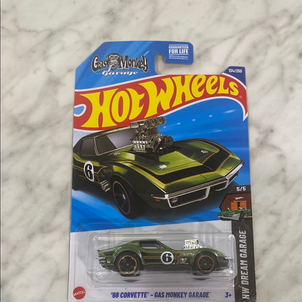 Hot Wheels '68 Corvette - Green